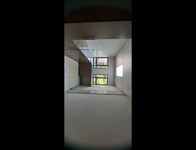 312M² OFFICE TO LET IN HYDE PARK
